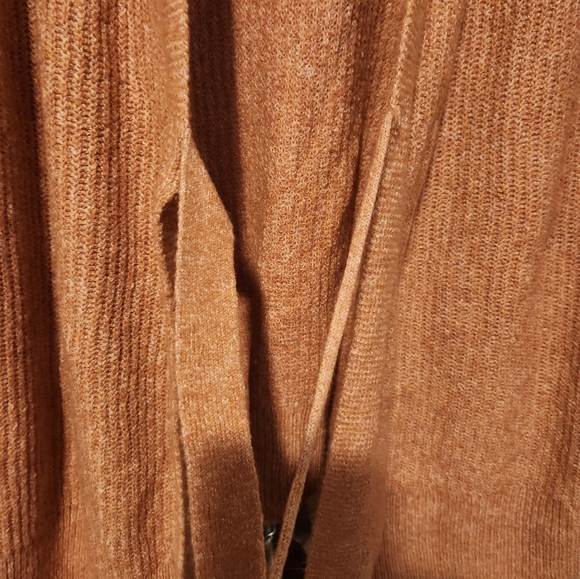 Isabel Maternity light-weight pink cardigan sweater. - Picture 3 of 6